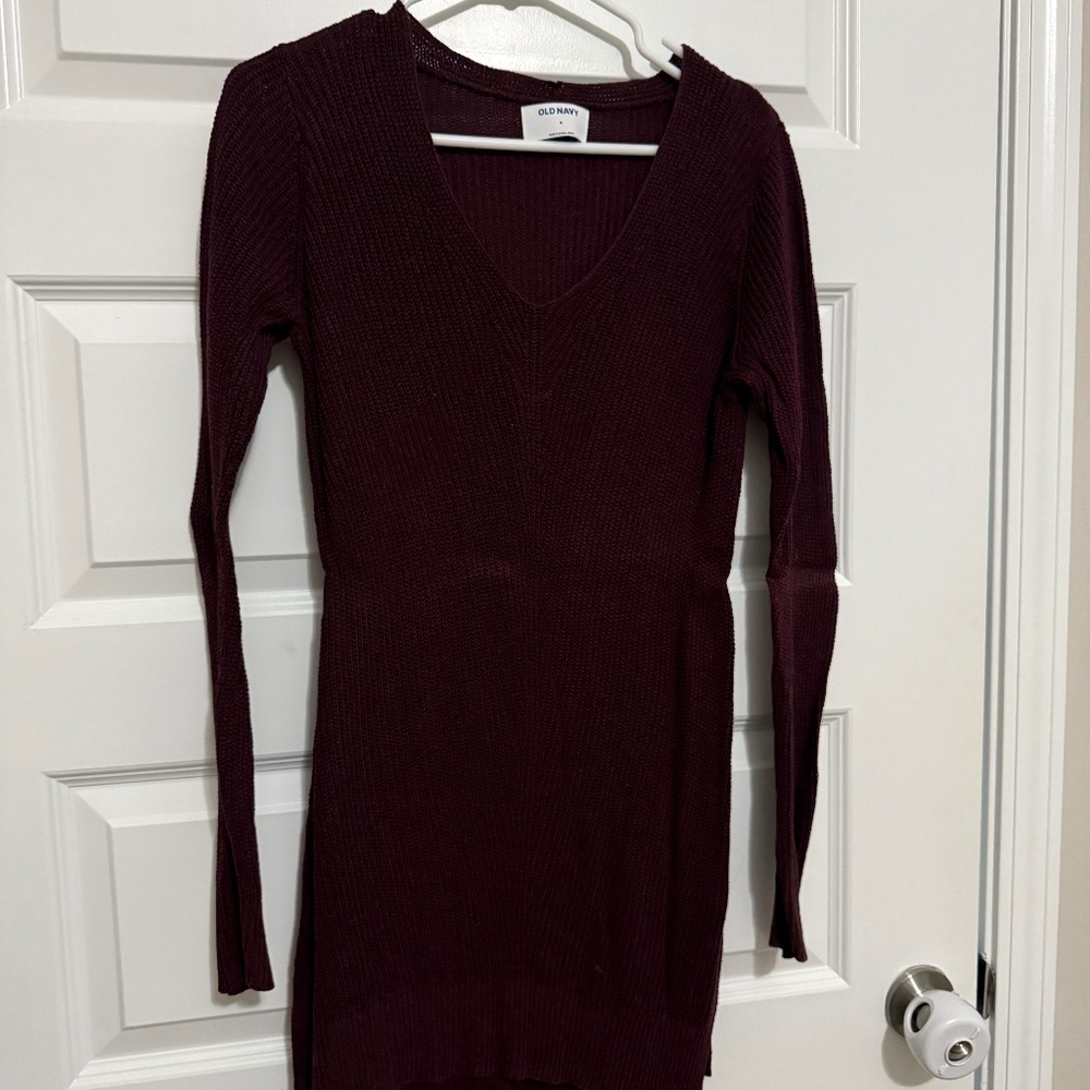 Old navy v neck tunic sweater